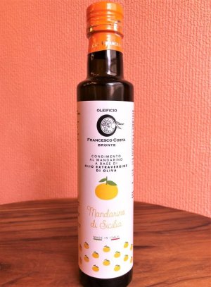 画像1: マンダリンオレンジ入り　オリーブオイル　250ml（シシリー島産）果汁４０％入