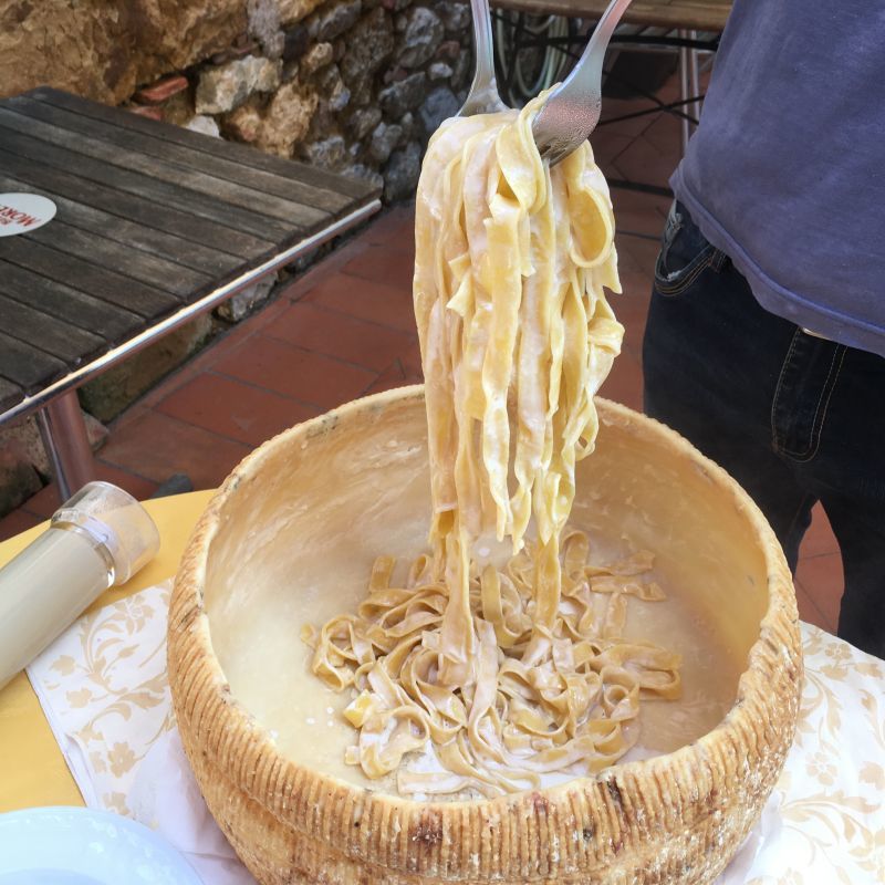 イタリアのパスタの技。